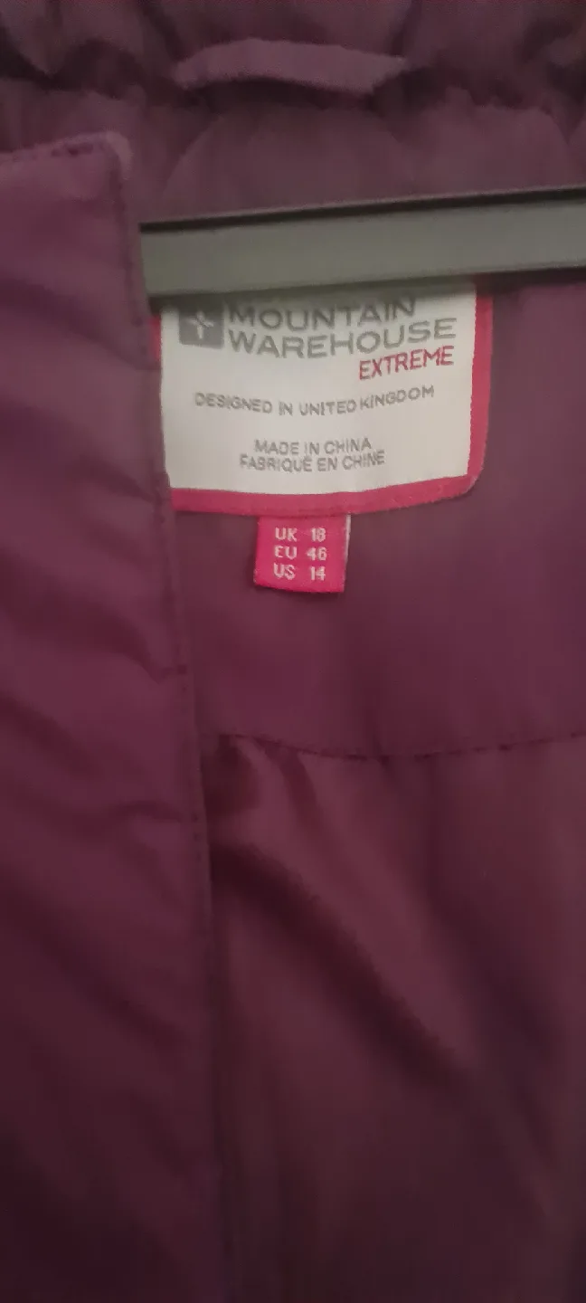Mountain Warehouse Extreme Puffer Jacket - US 14 image indicator(3)