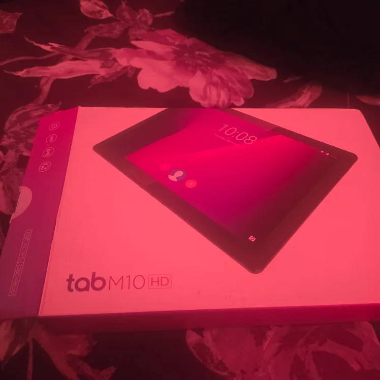 Lenovo Tab M10 HD Tablet - Slate Black thumbnail