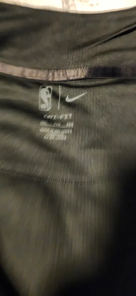 Nike NBA Draft Combine Dri-FIT Pullover - New with Tags! image indicator(3)