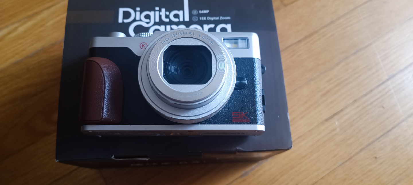 Digital Camera 64MP 18X Zoom - photo 2