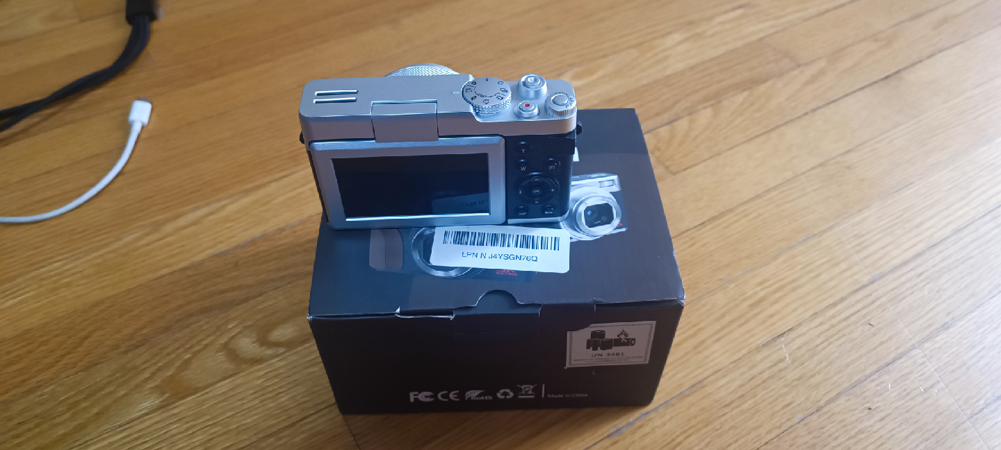 Digital Camera 64MP 18X Zoom - photo 3