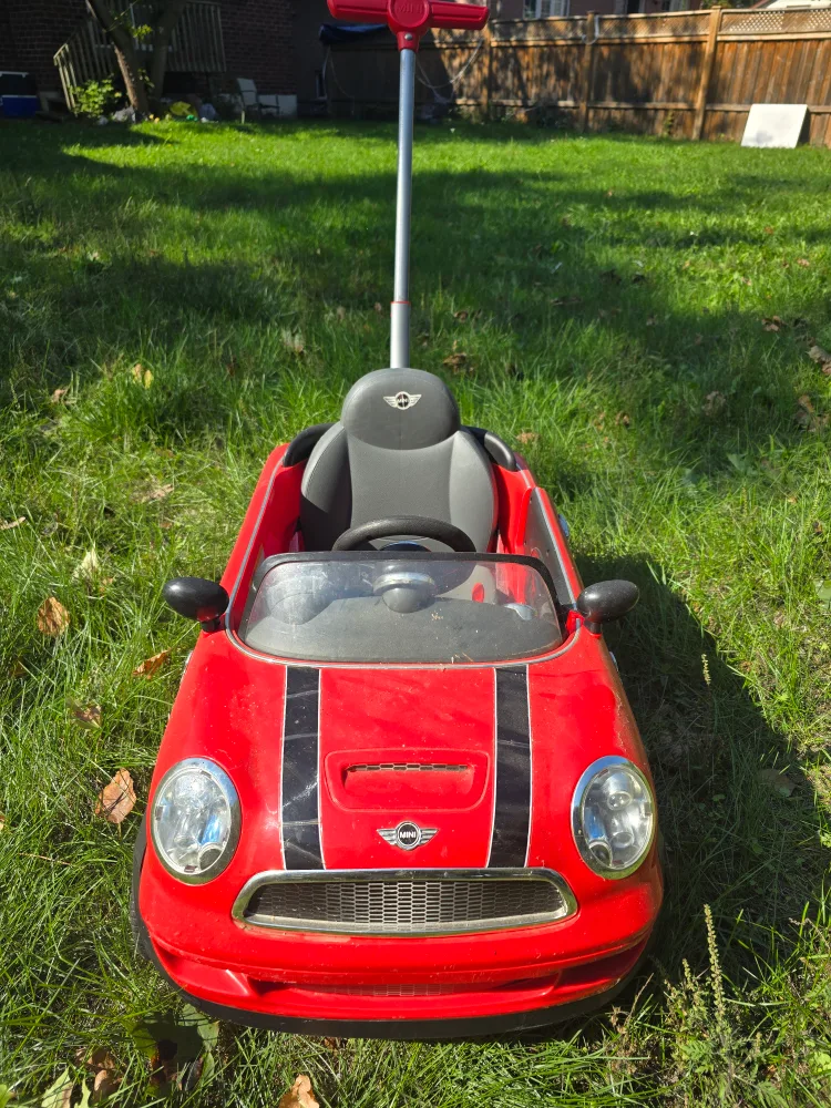Red Mini Cooper S Ride-On Push Car image indicator(3)