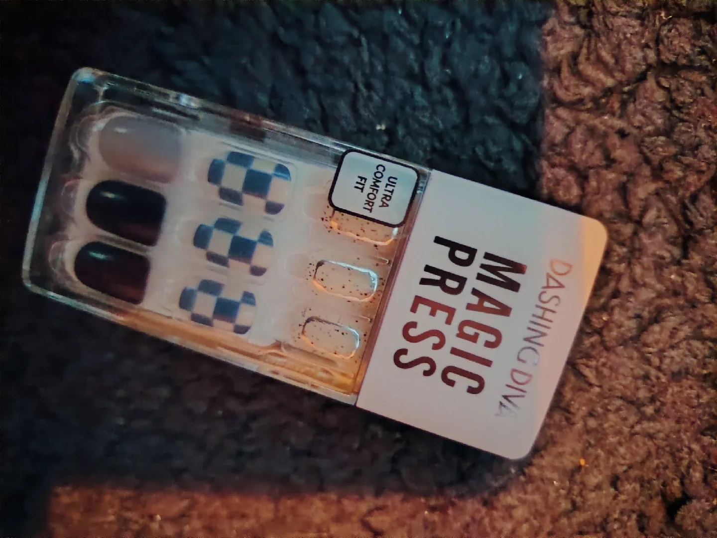 Dashing Diva Magic Press Nails thumbnail