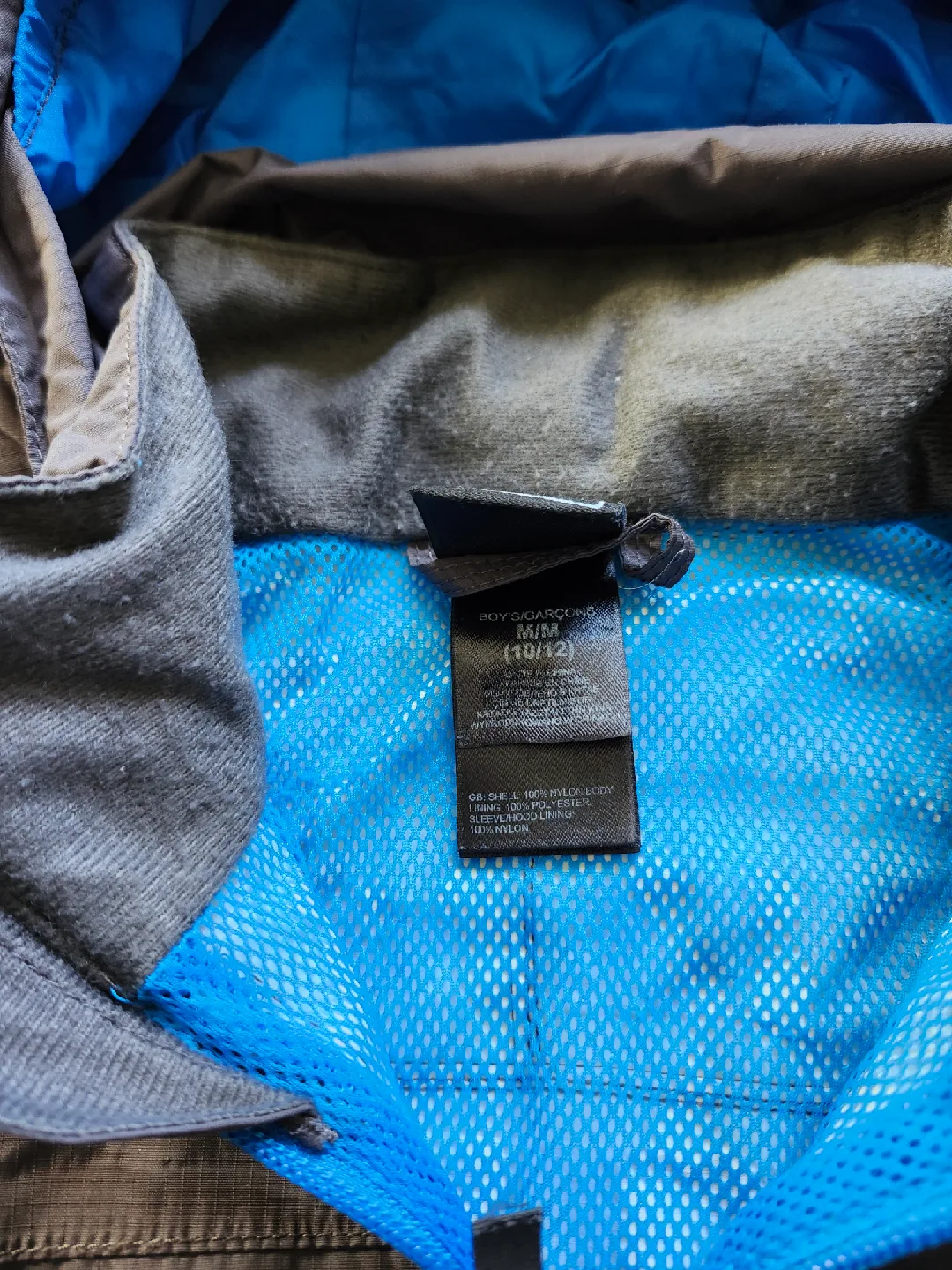 The North Face Boy's Rain Jacket, Size M (10/12) image indicator(3)