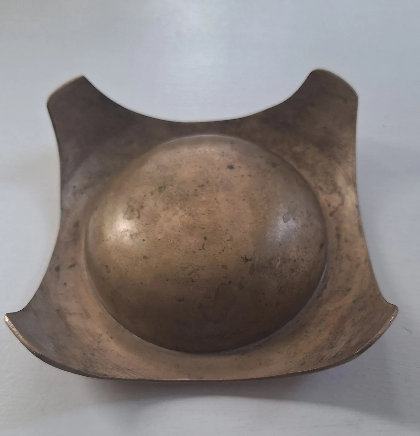 Vintage Mid-century Modern Brass ashtray image indicator(5)