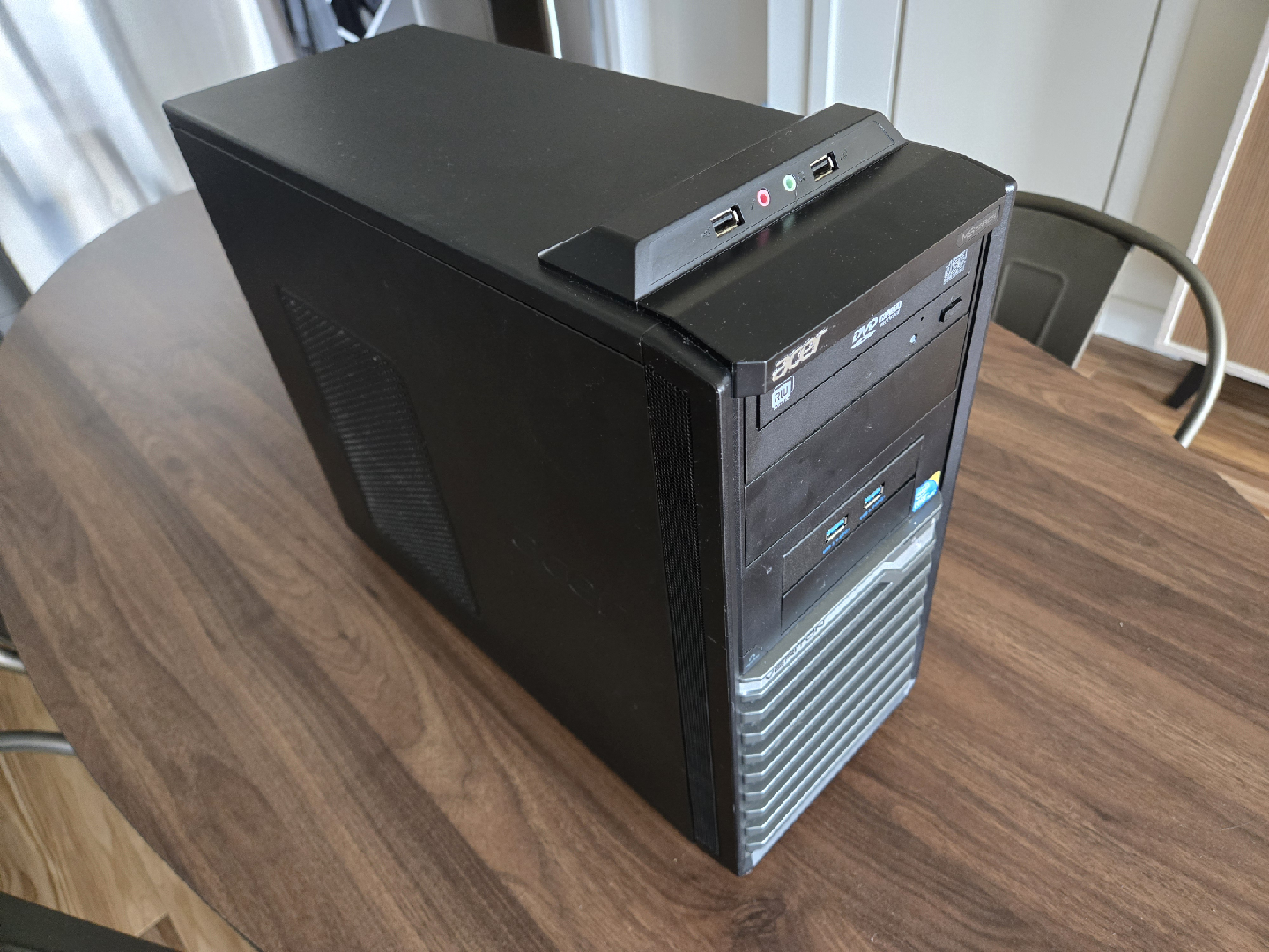 Acer Veriton Computer i5 - 1080p Gaming PC - Updated GPU