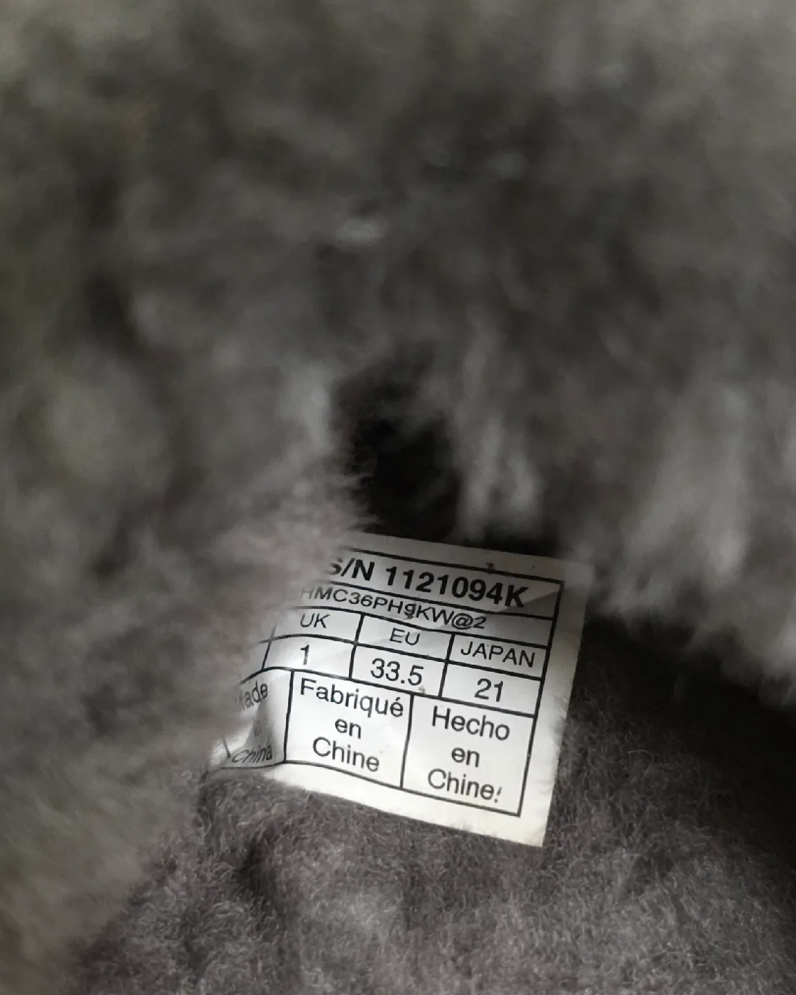 UGG Cozy II Metallic Glitter Slipper Size 2 image indicator(4)