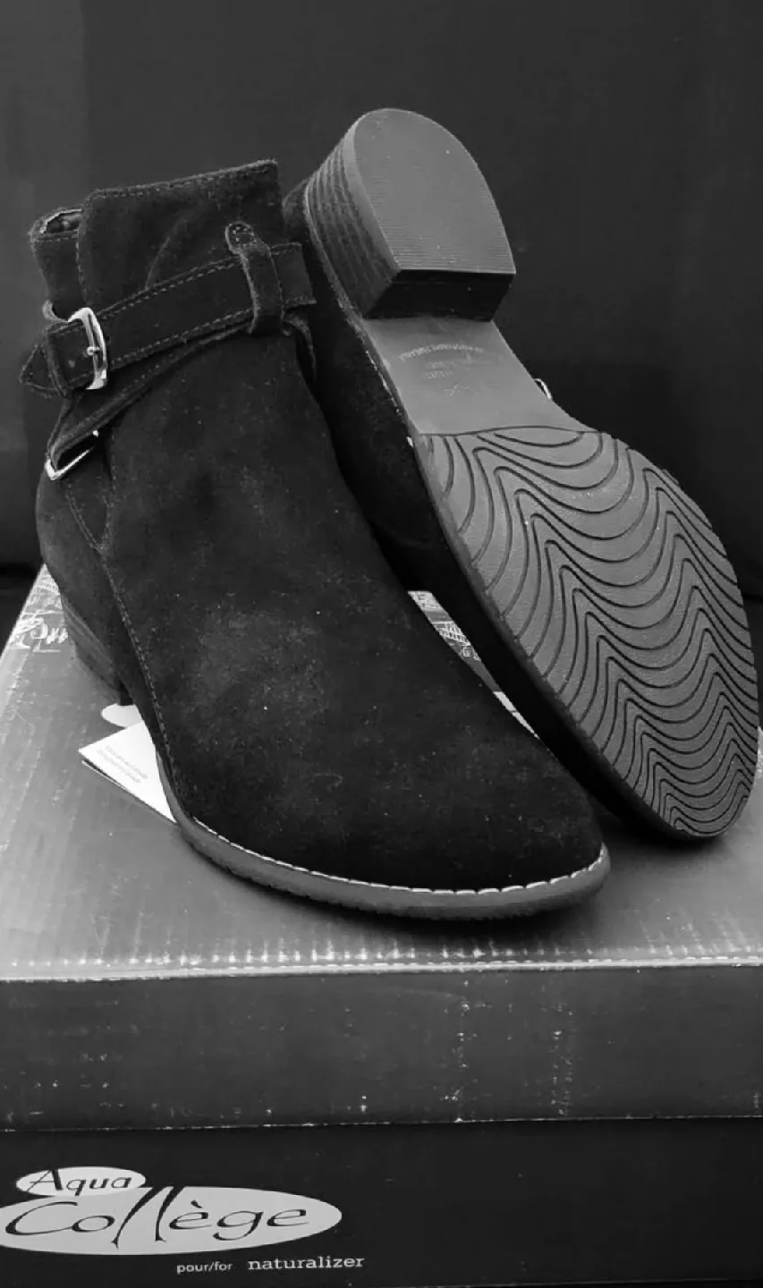 Aqua College Black Suede Ankle Boots image indicator(5)