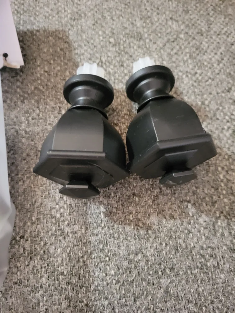 Ceiling mount brackets and curtain rod ends (All for $5) image indicator(3)
