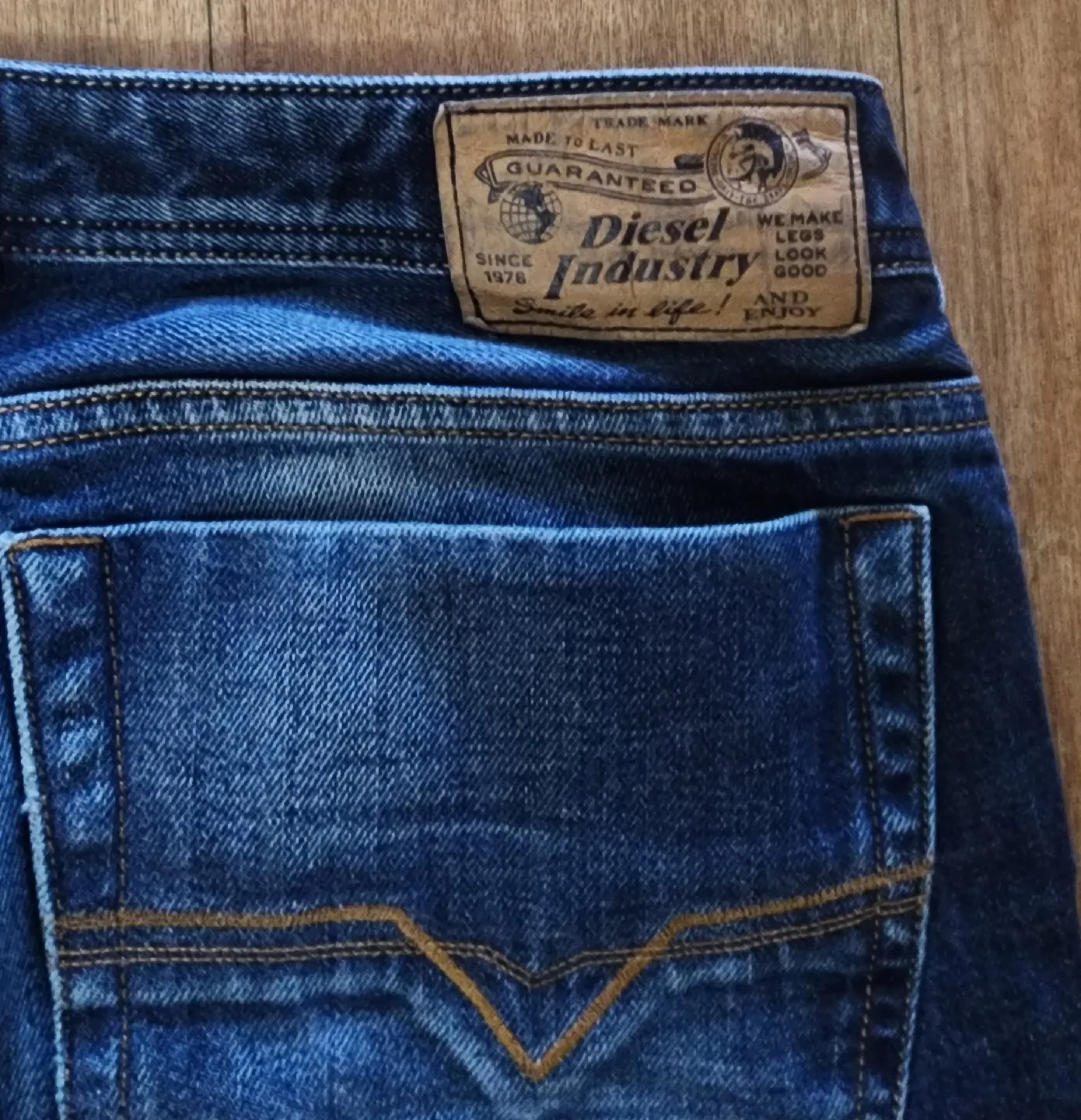 Diesel Zatiny Boot Cut Jeans W:33 L:30(Pickup only) $55 firm image indicator(5)