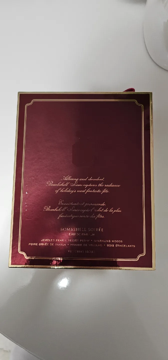 Victoria's Secret Bombshell Soiree 3.4 fl oz image indicator(2)