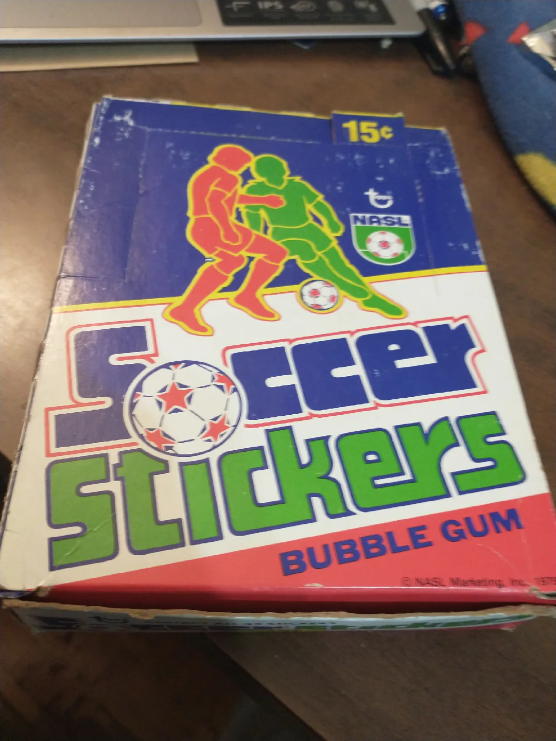 1979 Topps NASL stickers box of 36 packs image indicator(2)