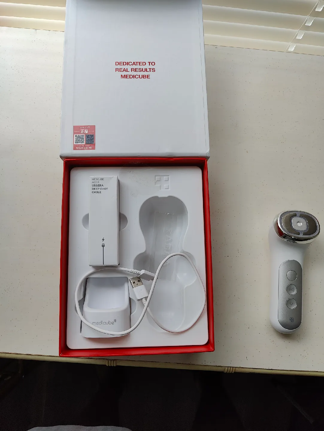 Medicube Age-R Ussera Deep Shot Device thumbnail