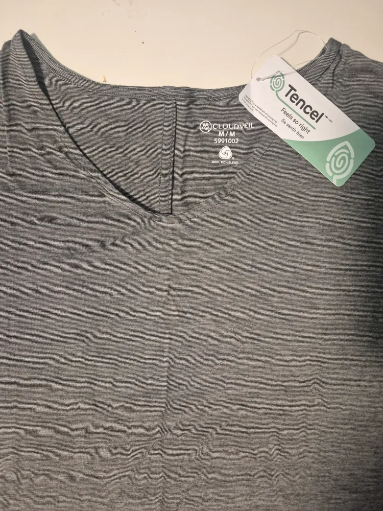 Cloudveil Tencel Blend Top - Size M/M image indicator(2)