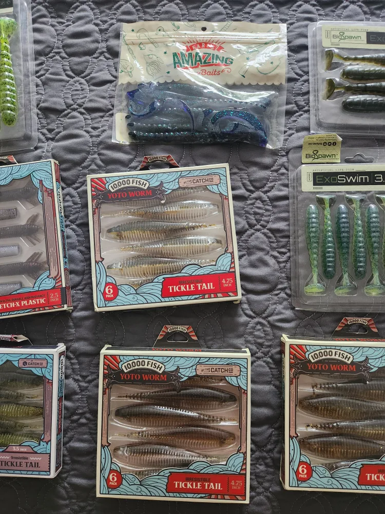 Fishing Lures: Big Spawn, Amazing Baits, 10000 Fish image indicator(3)