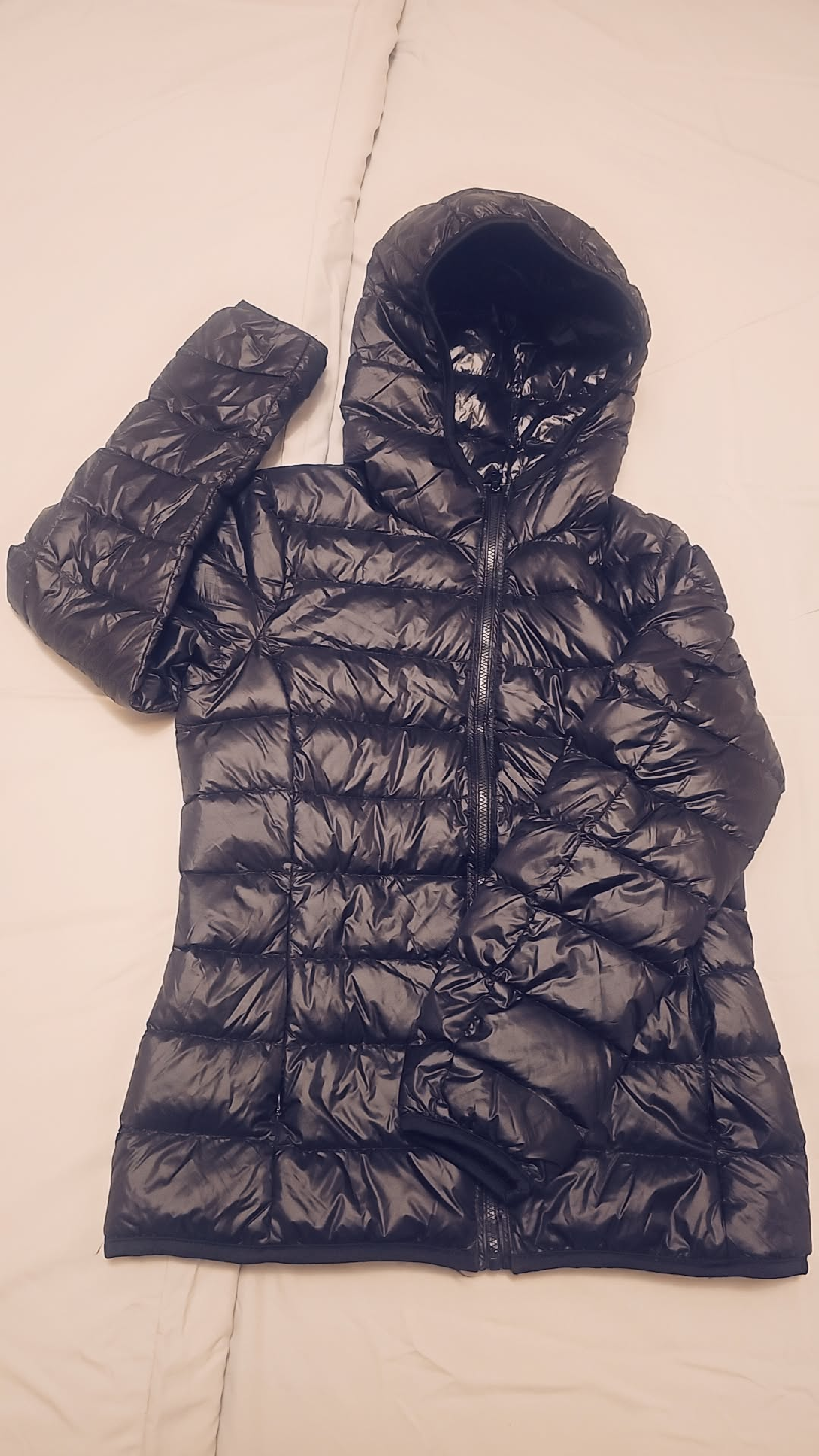 Black light Puffer Jacket size S
