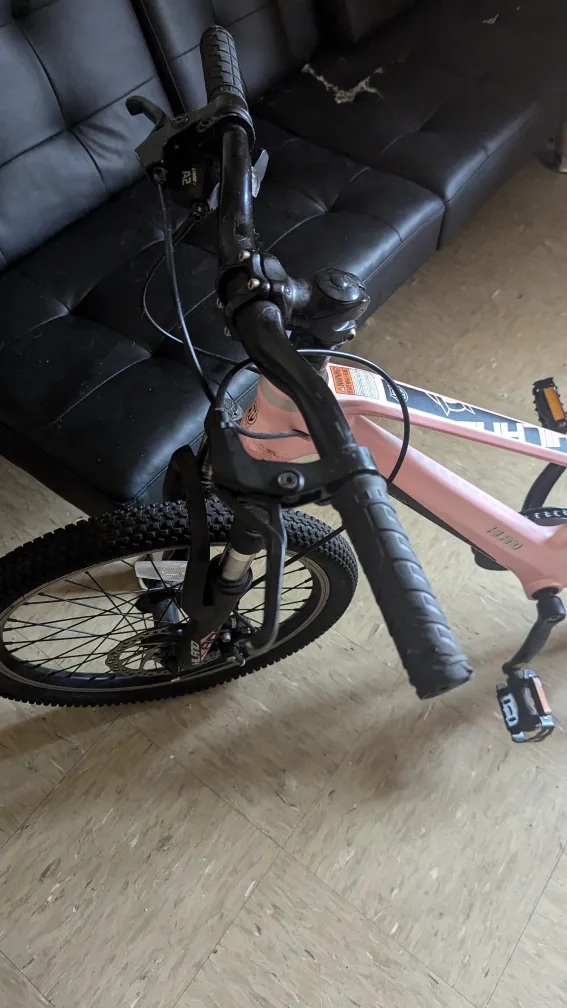 Hiland Pink 20" Kids Mountain Bike image indicator(2)