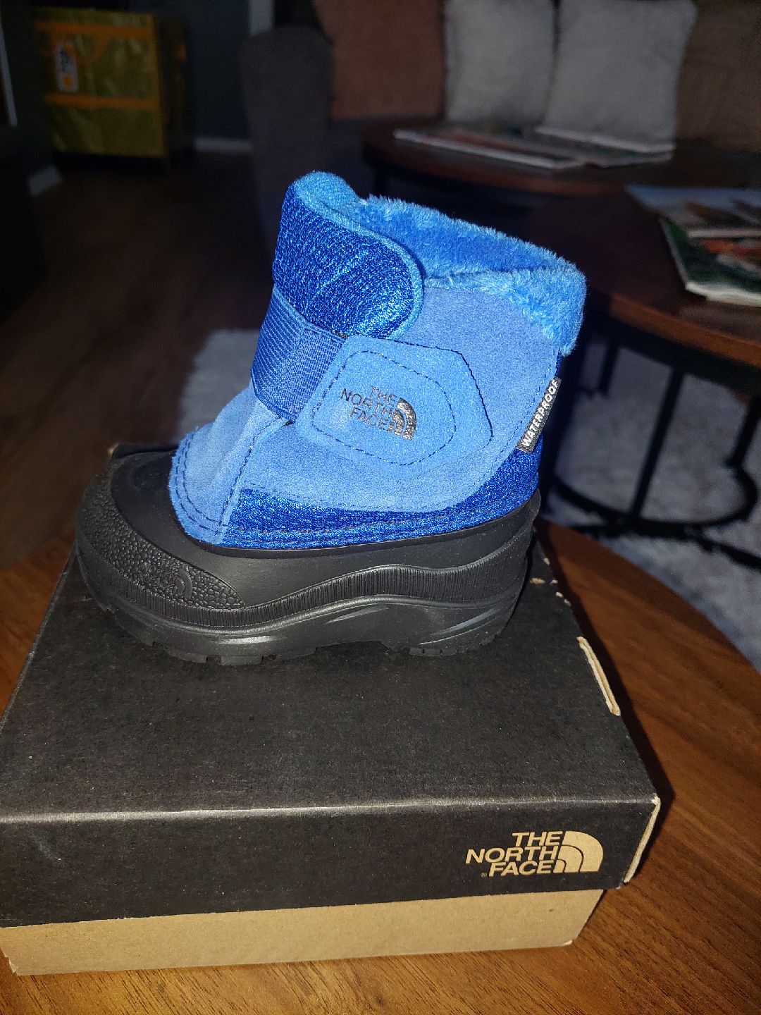 The North Face Blue Toddler Snow Boots size 5