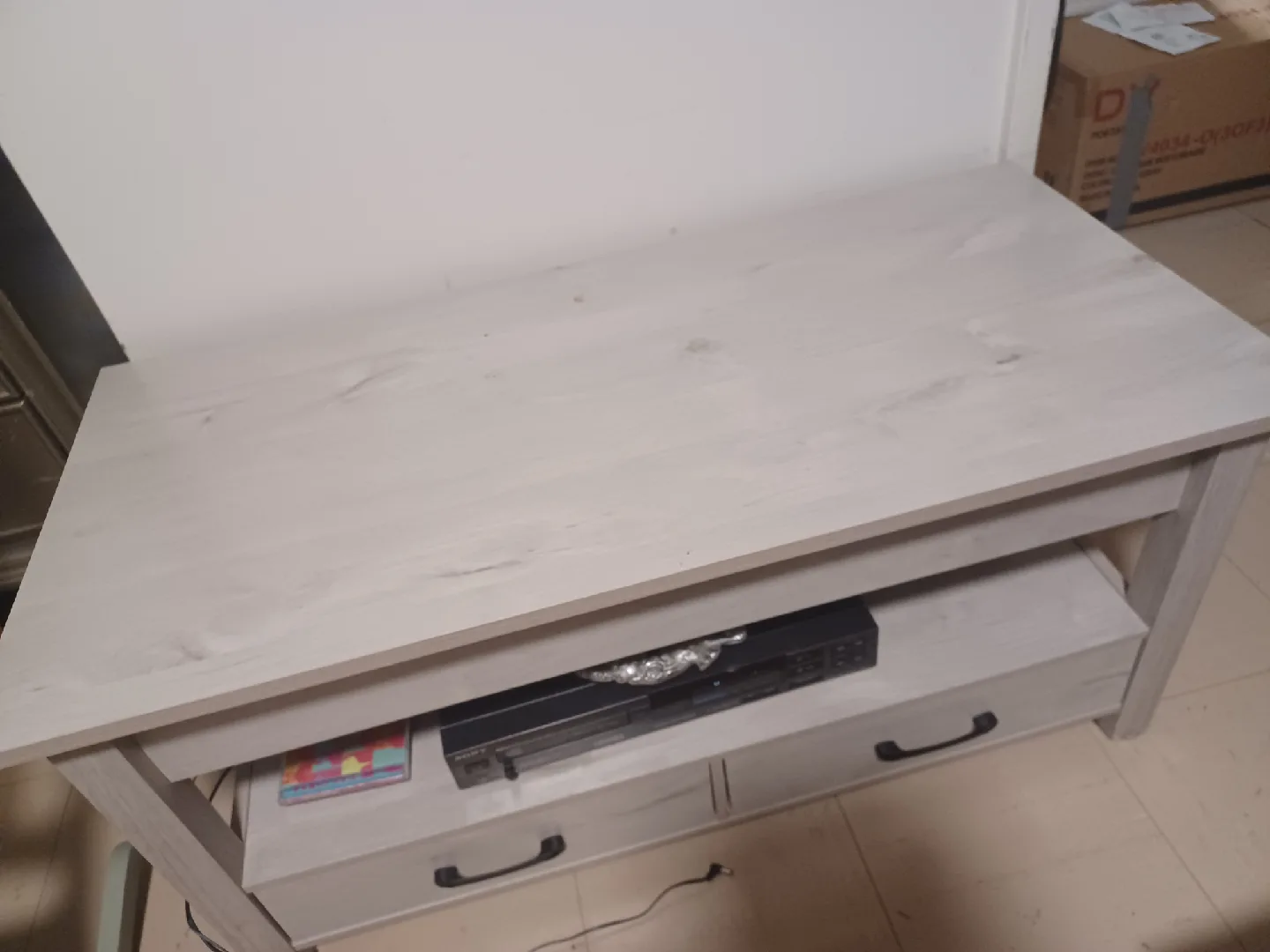 White/Wood TV Stand with Storage image indicator(2)