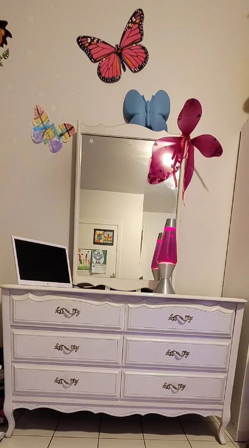 White Dresser with Mirror image indicator(2)