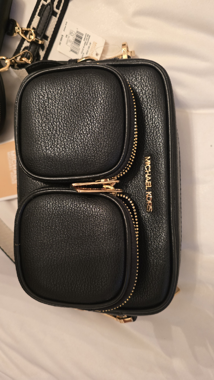 NWT Michael Kors Black Leather Crossbody Bag with Accessories - photo 3