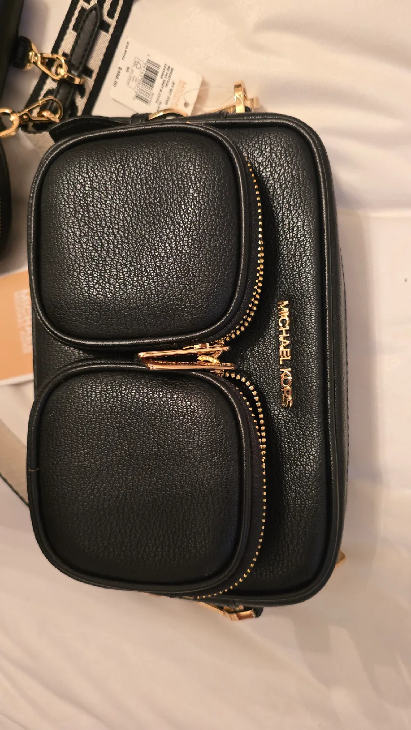 NWT Michael Kors Black Leather Crossbody Bag with Accessories image indicator(3)