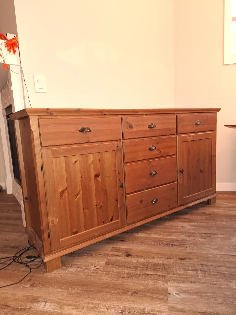 Pine Wood Buffet/Sideboard image indicator(3)