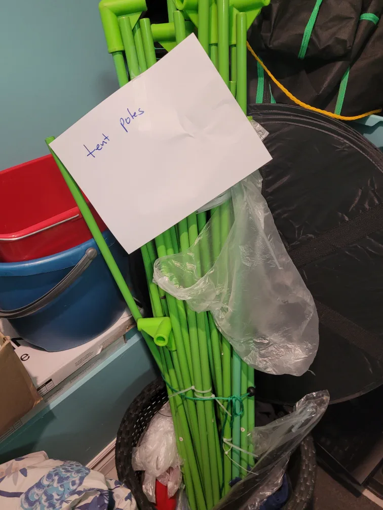 5x5 ft indoor grow tent with light/carbon filter image indicator(2)