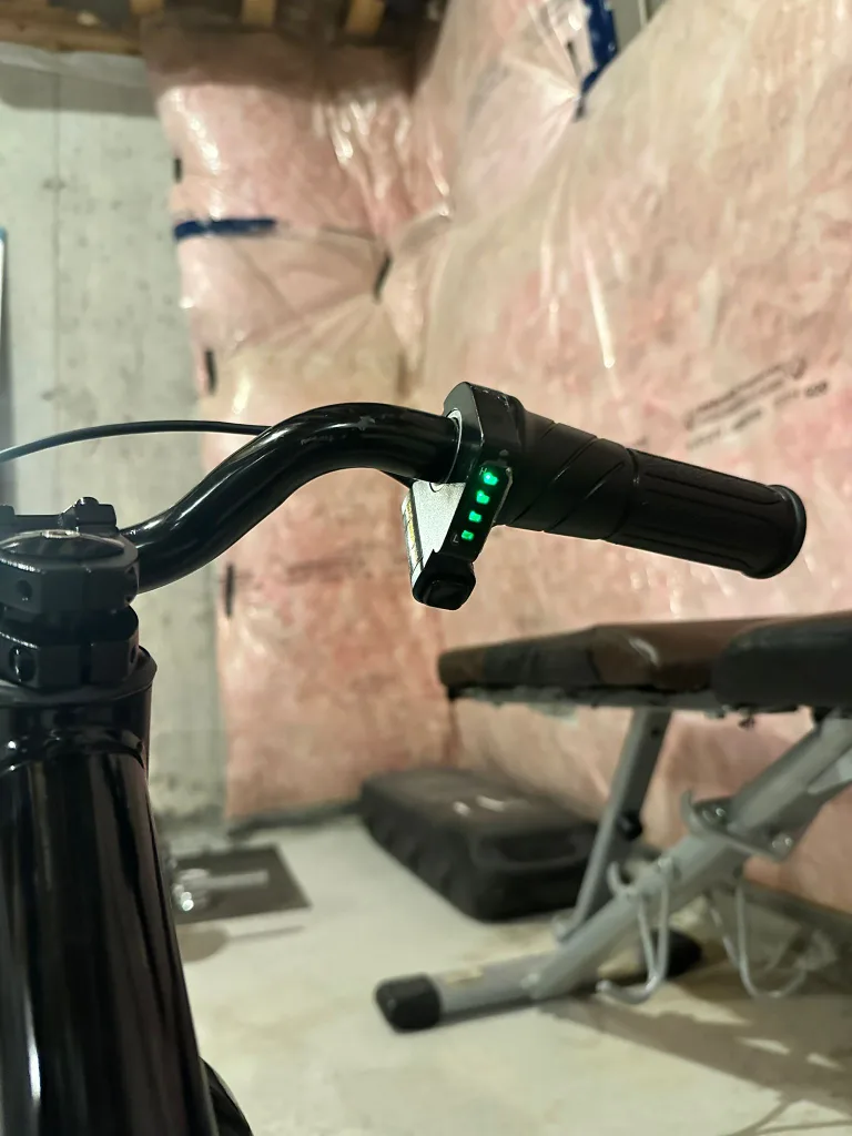 Bikeboy 12 Inch Electric Balance Bike image indicator(3)