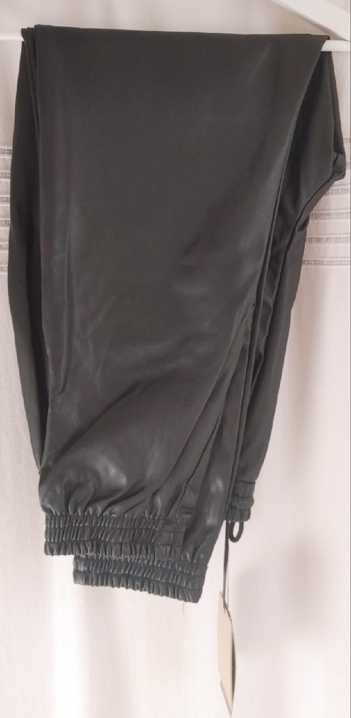 Ci Sono Black Vegan Leather Pants - Size XL