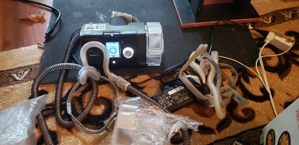 ResMed AirSense 10 CPAP Machine image indicator(5)