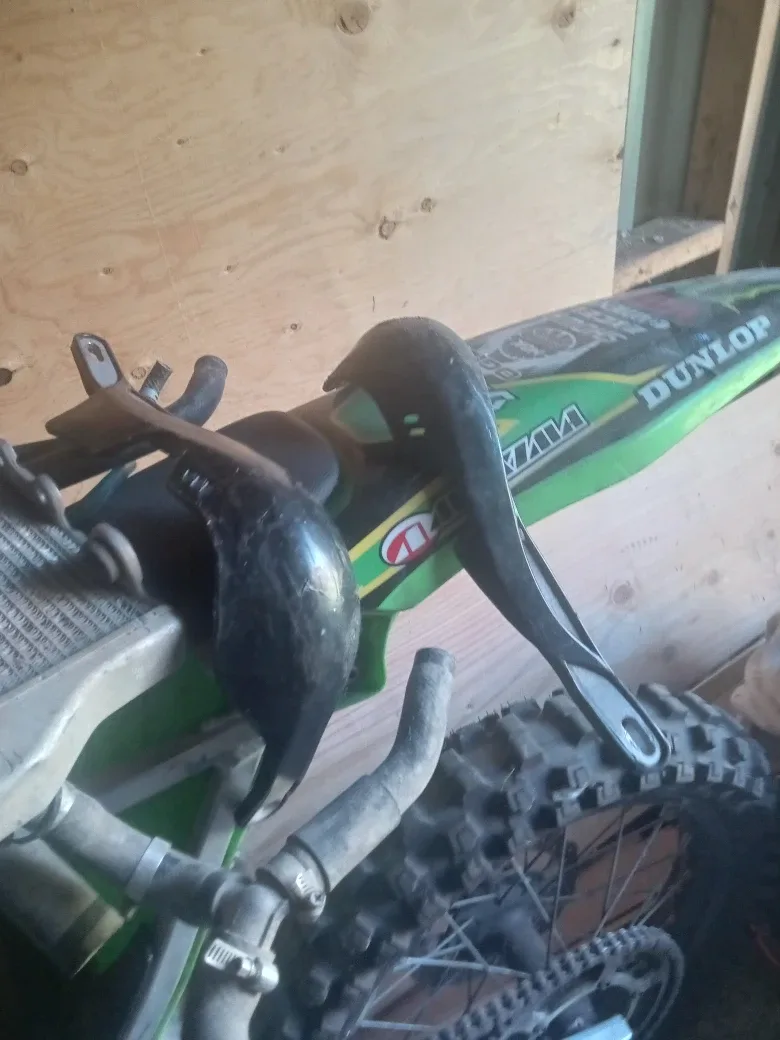 Kawasaki Dirt Bike - Parts or Repair image indicator(10)