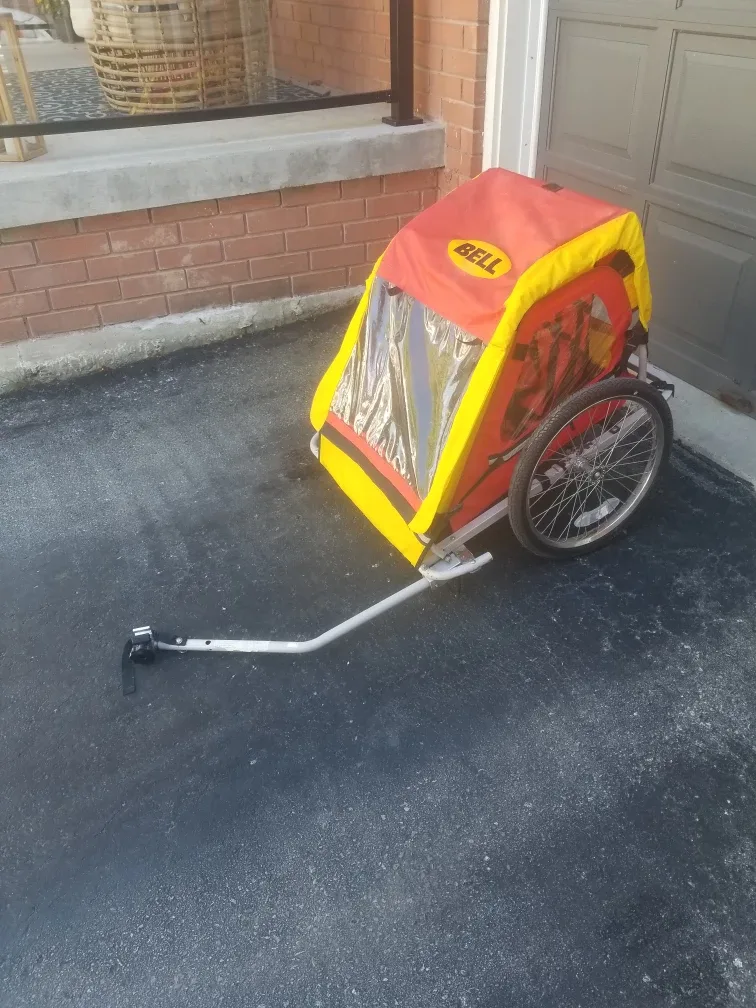 Bell Bike Trailer - Yellow/Red image indicator(2)
