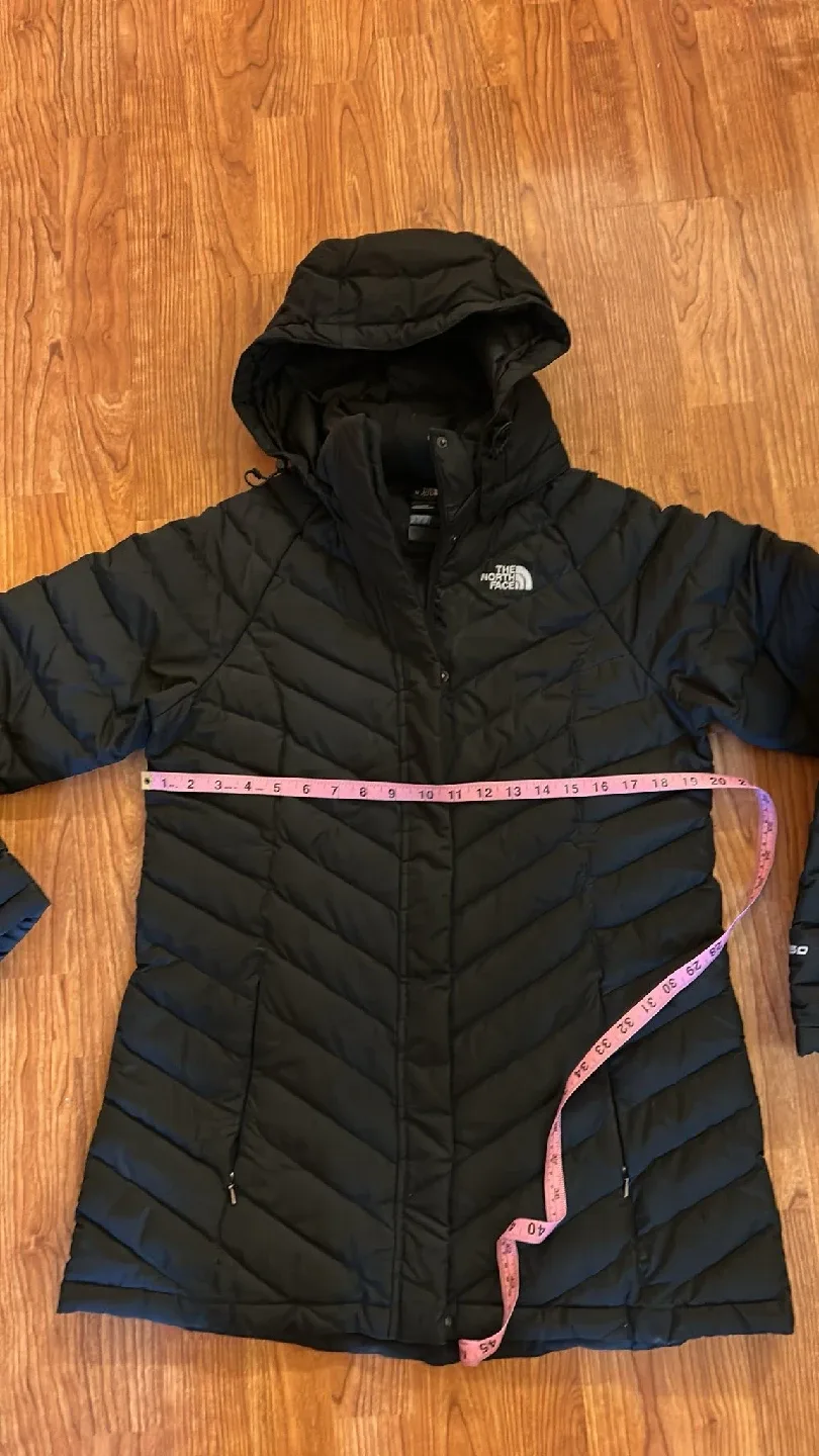 North Face Women goose down image indicator(3)