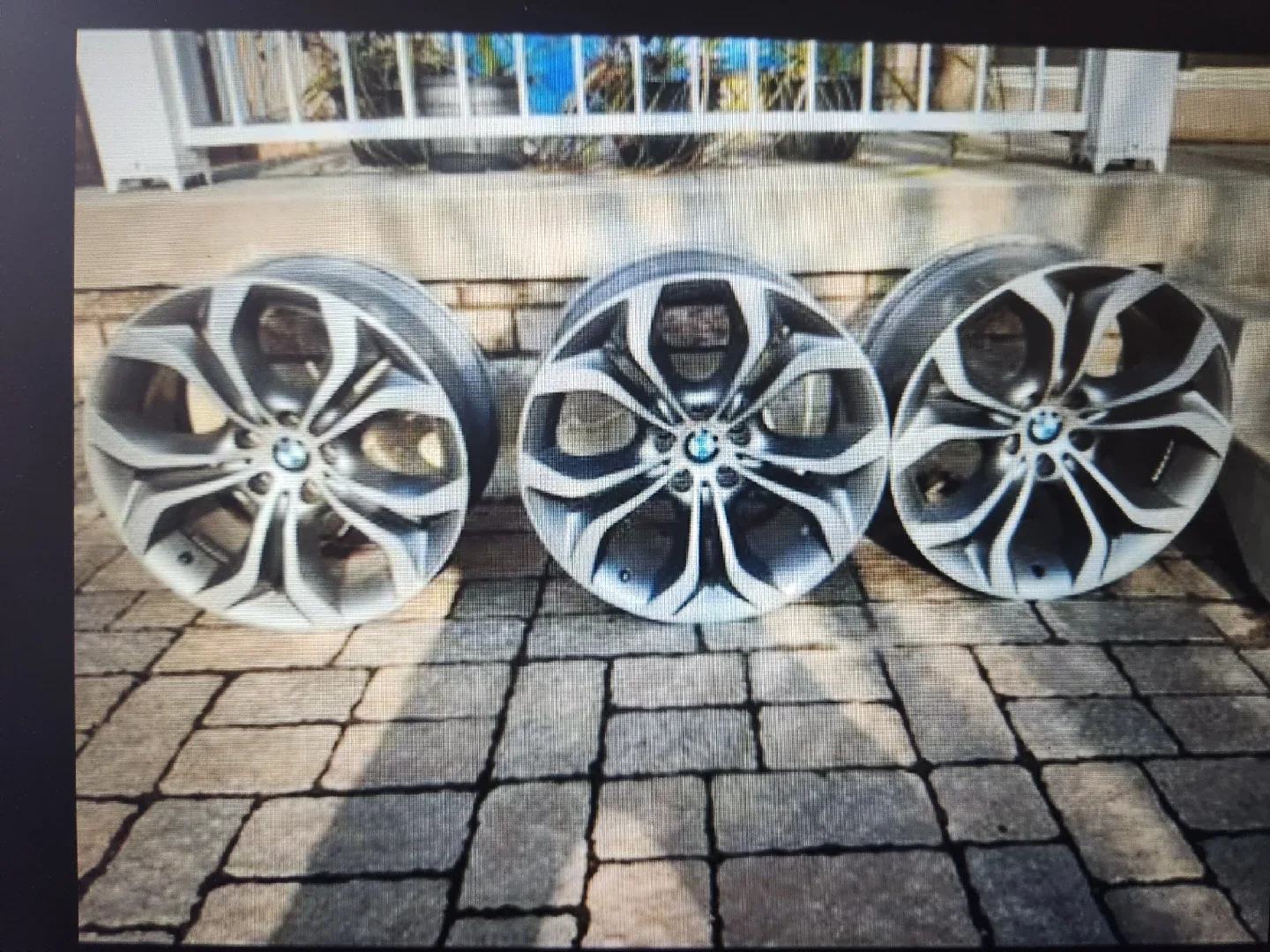 BMW Alloy Rims image indicator(2)