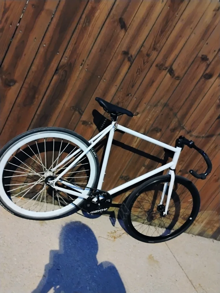 White Retrospect fixie image indicator(4)