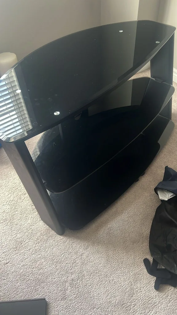 Black Glass TV Stand image indicator(2)