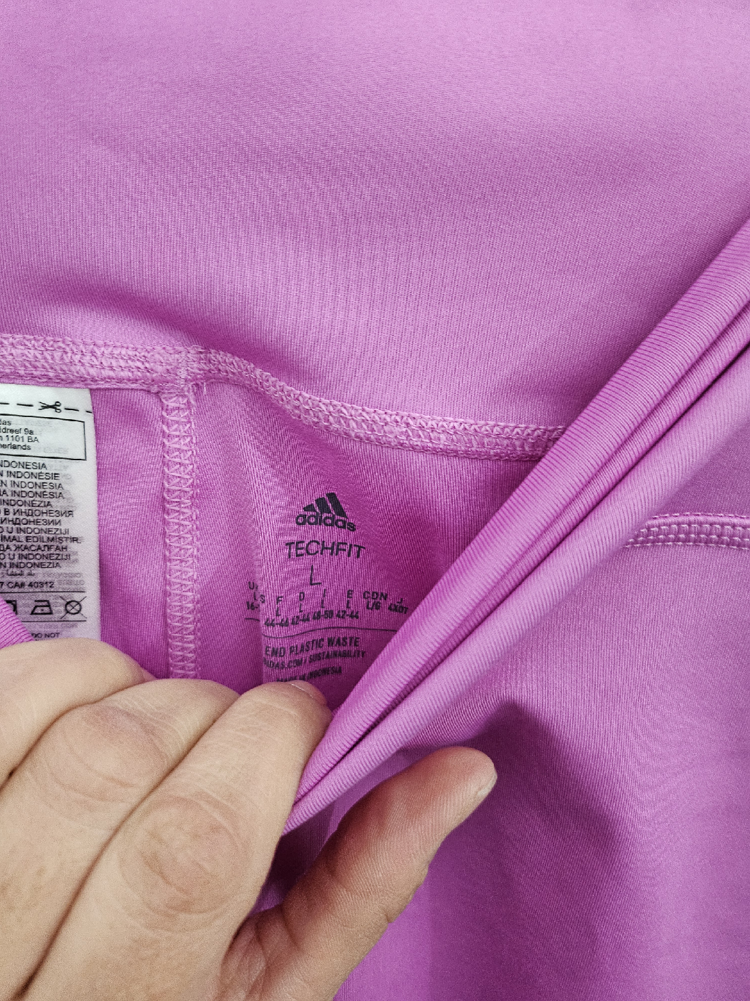 Shorts Adidas Techfit mauve taille L - photo 3