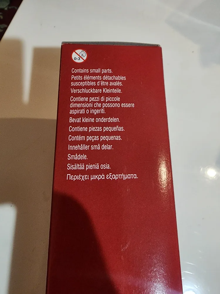 Avon Winter Splendor Barbie 1996 image indicator(3)