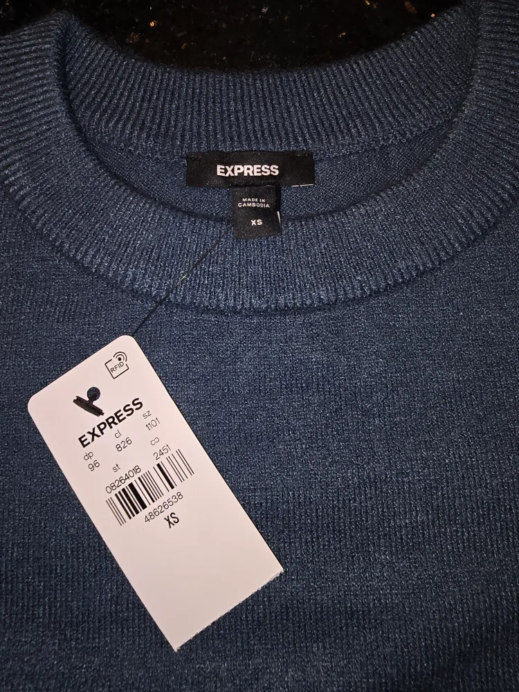 New Express Crew Neck Sweater - Size XS image indicator(2)