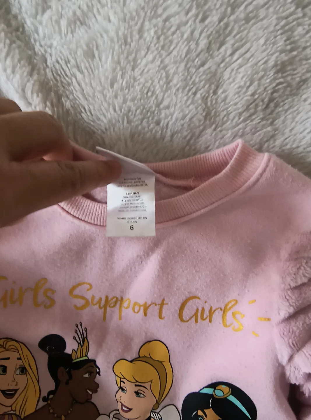 Disney Princess Girls' Pullover - Size 6 image indicator(8)