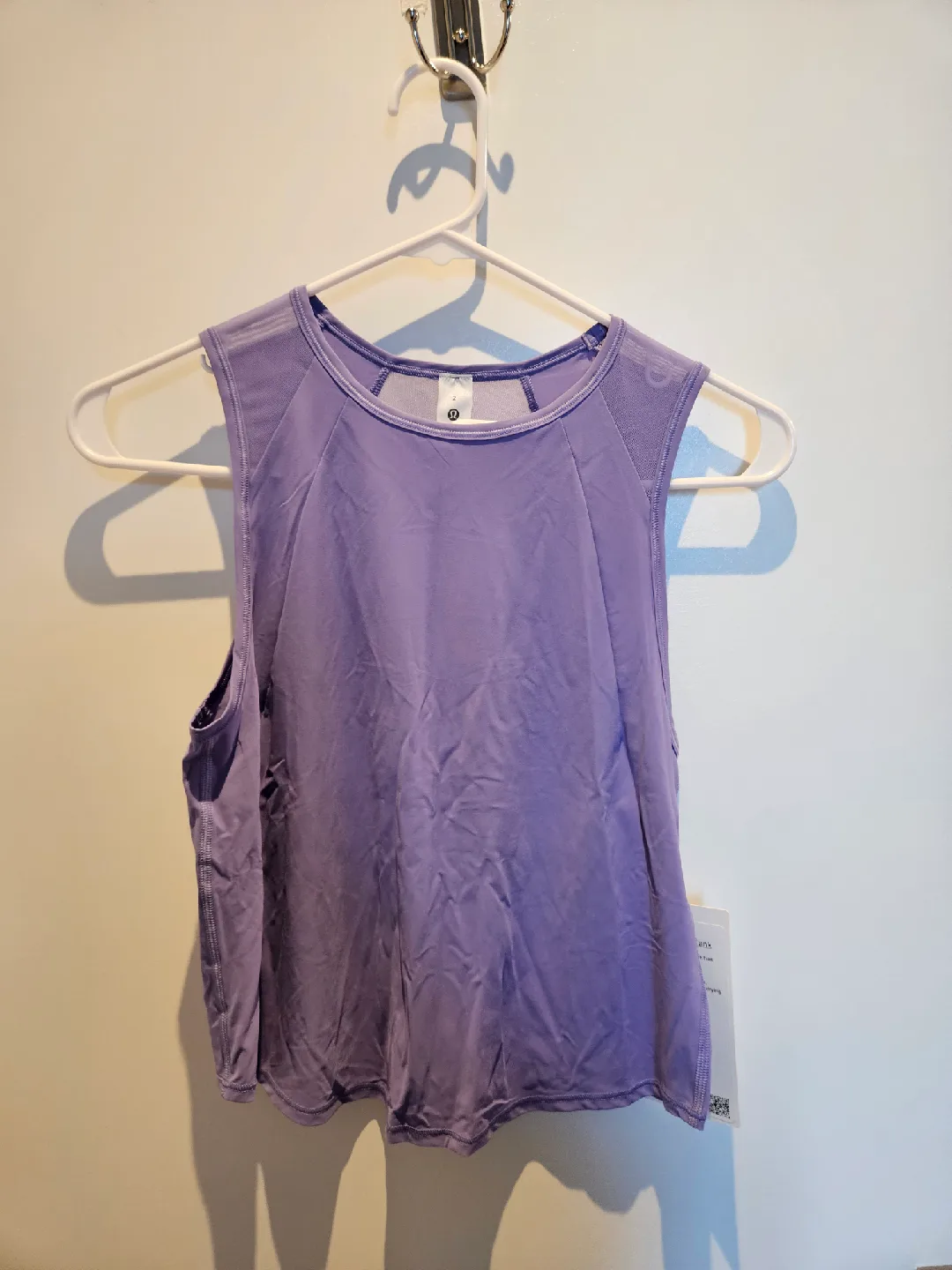 Lululemon Sculpt Cropped Tank - Size 2 (With Tags) thumbnail