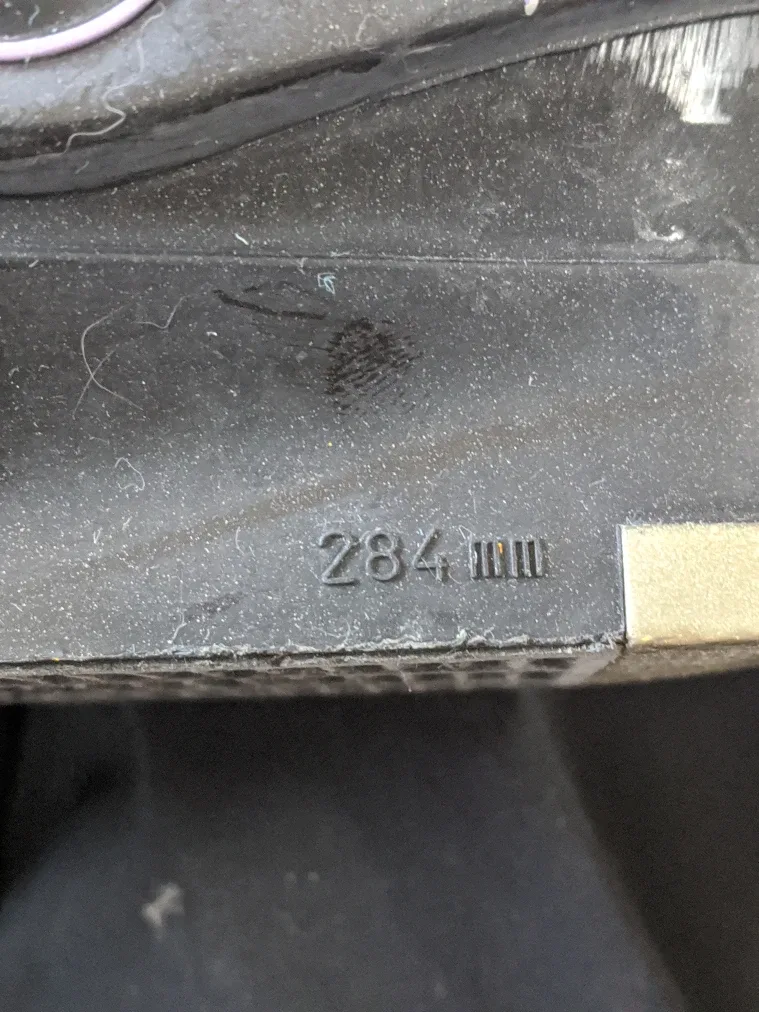 Lange XT 110 Ski Boots - Size 5.5/6 image indicator(9)