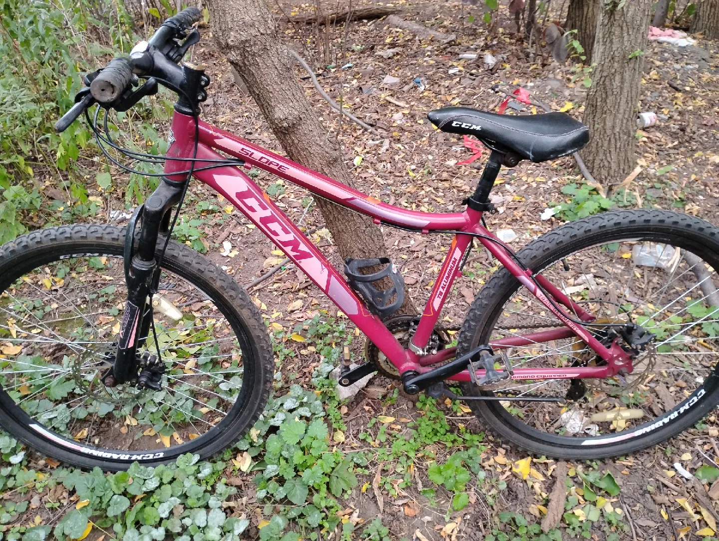 CCM Slope TB Aluminum Mountain Bike image indicator(2)