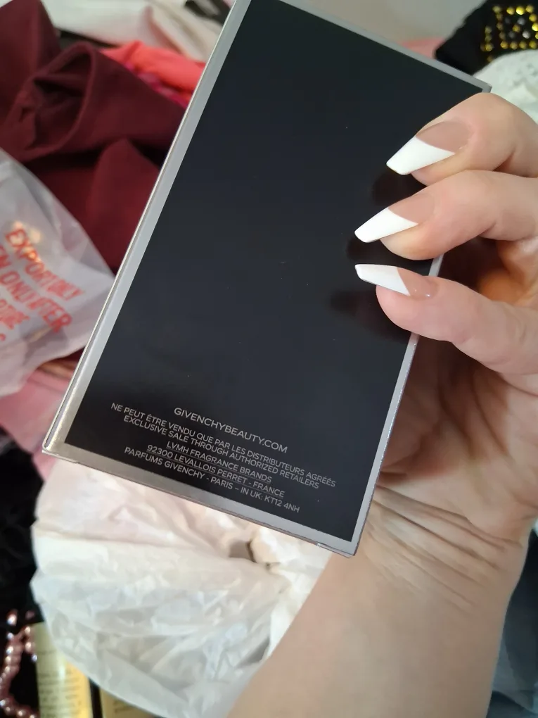 Givenchy L'Interdit Absolu eau de parfum image indicator(3)