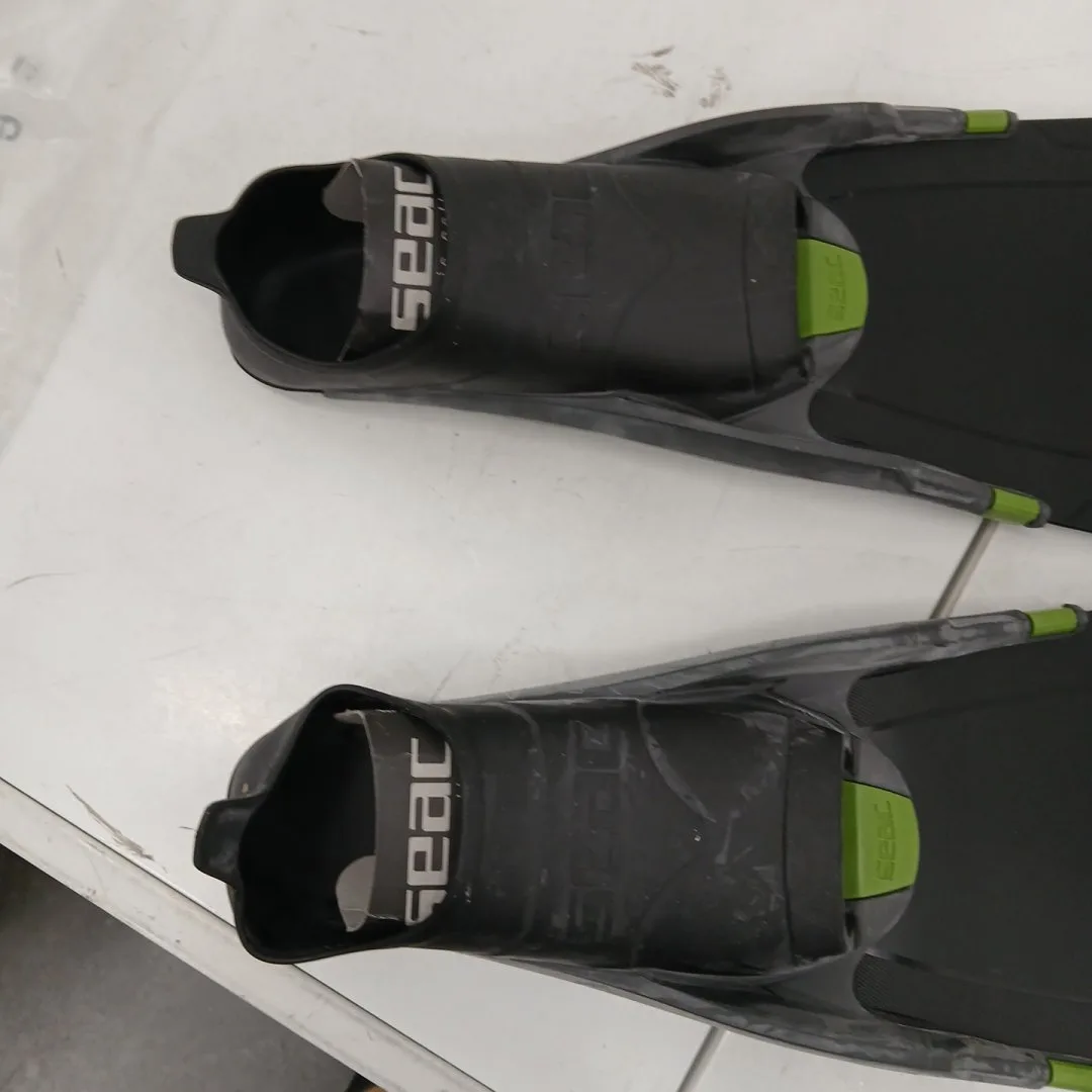 SEAC ITALIAN FREE DIVING LONG FINS - SIZE 6.5 TO 7 image indicator(4)