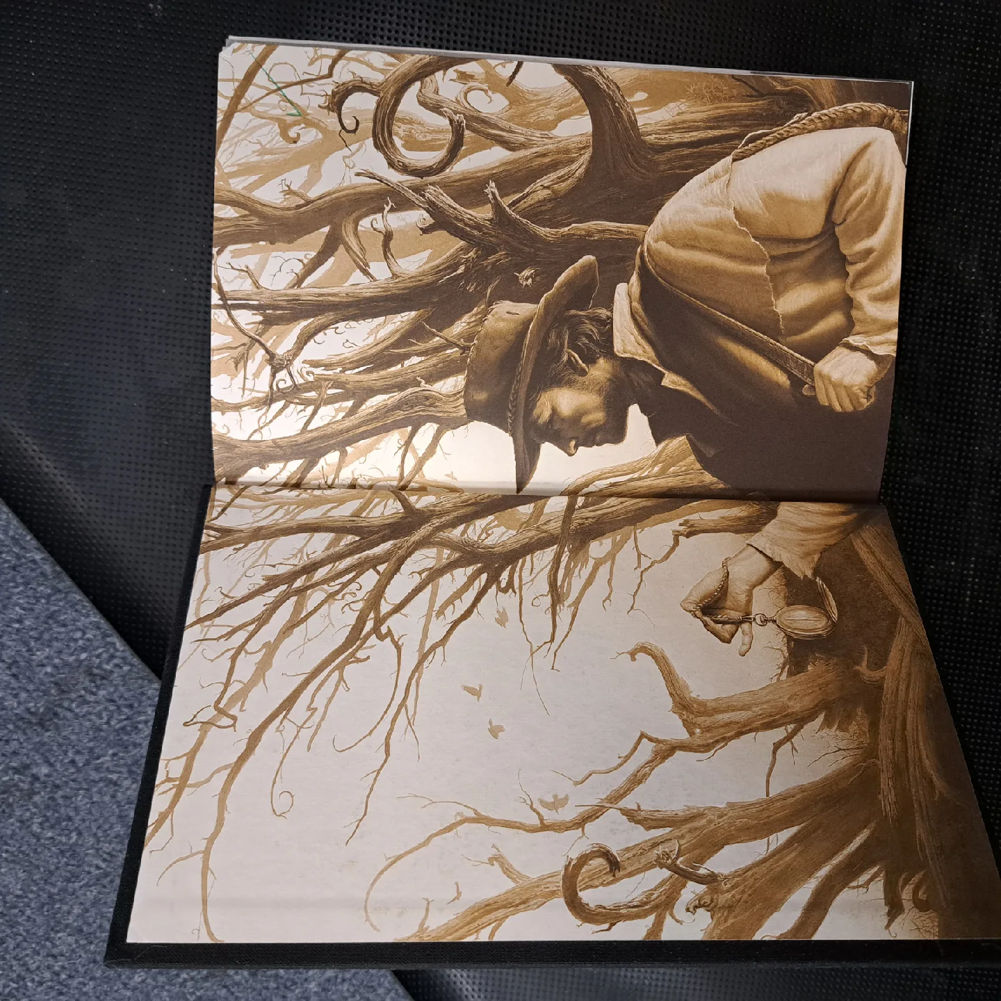 Stephen King's The Dark Tower VII image indicator(2)