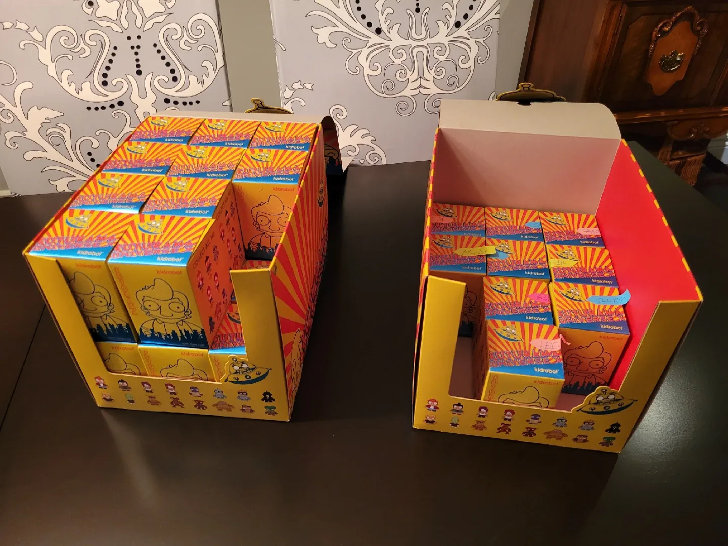 Futurama Universe X vinyl figurines by Kidrobot - unopened boxes image indicator(3)