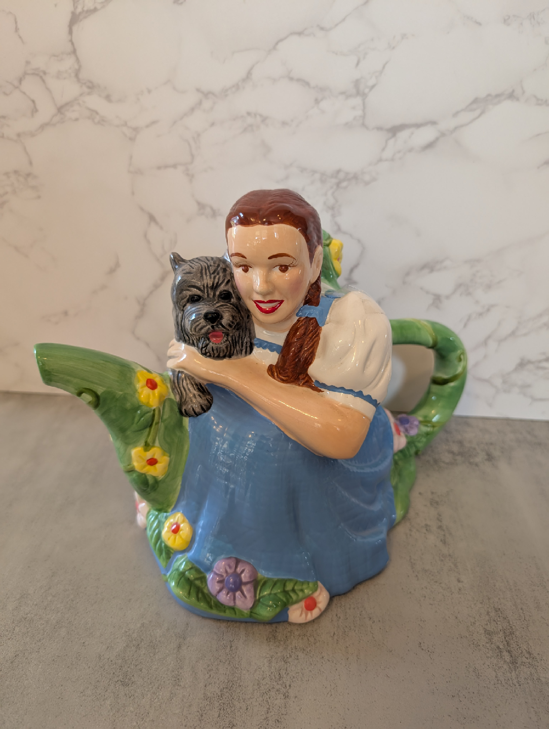 Wizard of Oz Dorothy & Toto Teapot by Treasure Craft