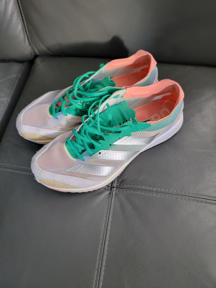 Shoe